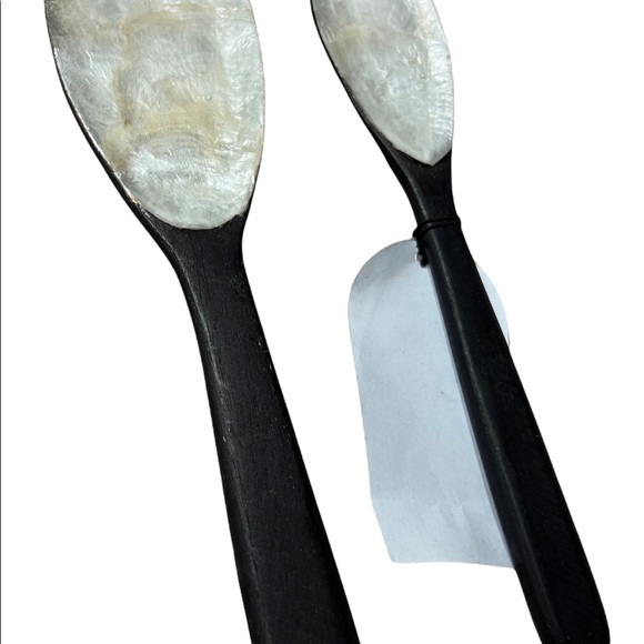 NWT Anthropologie Mother of Pearl Serving Spoon Set - Picture 2 of 7